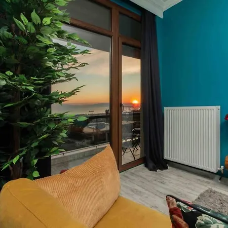 View And The Apartament